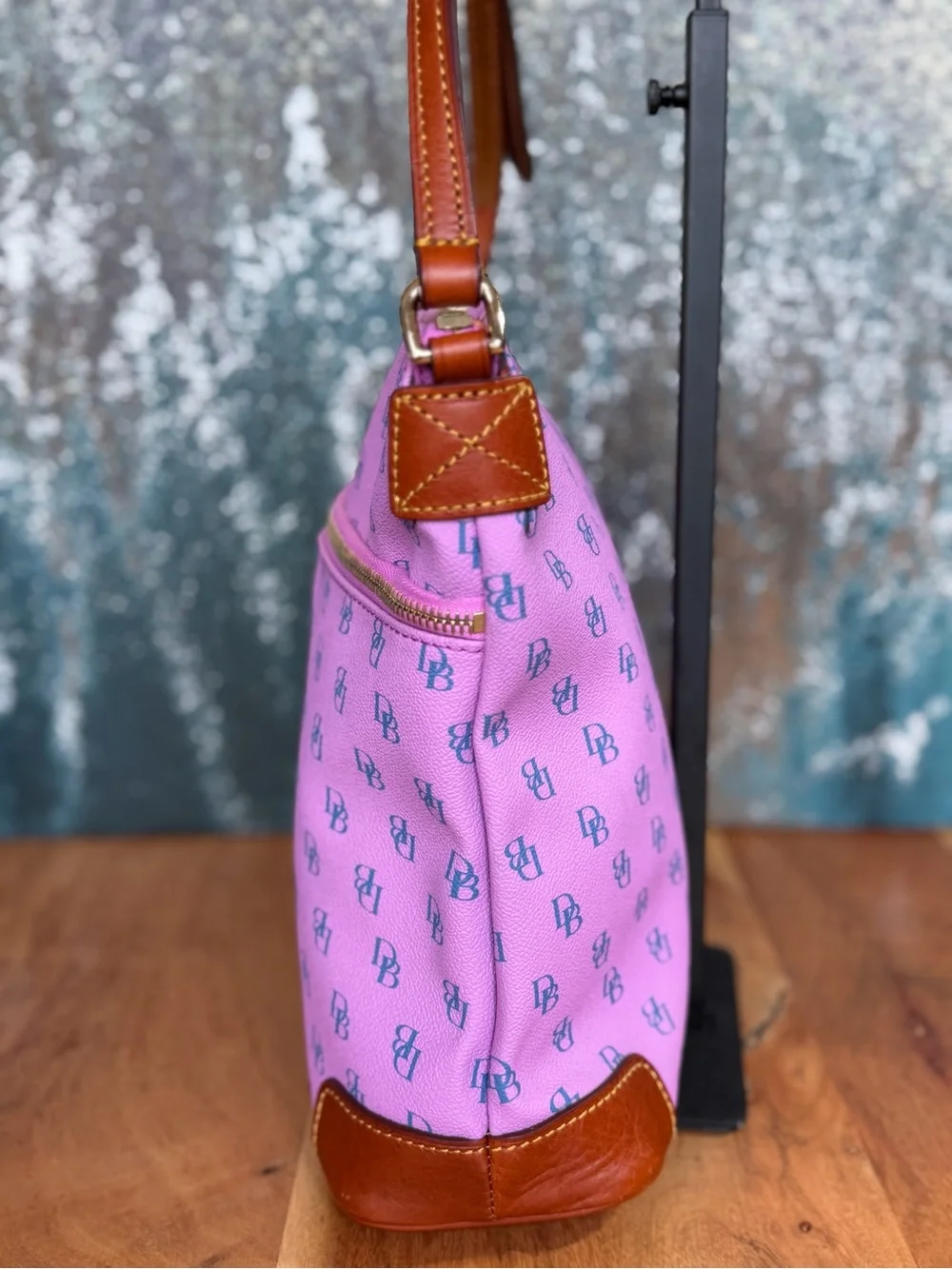 Dooney‎ & Bourke Whimsical Vintage Y2K Gretta Crossbody Purple/Blue EVC